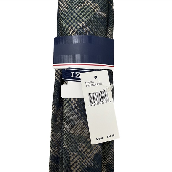 COPY - Brand new IZOD tie - Picture 3 of 3